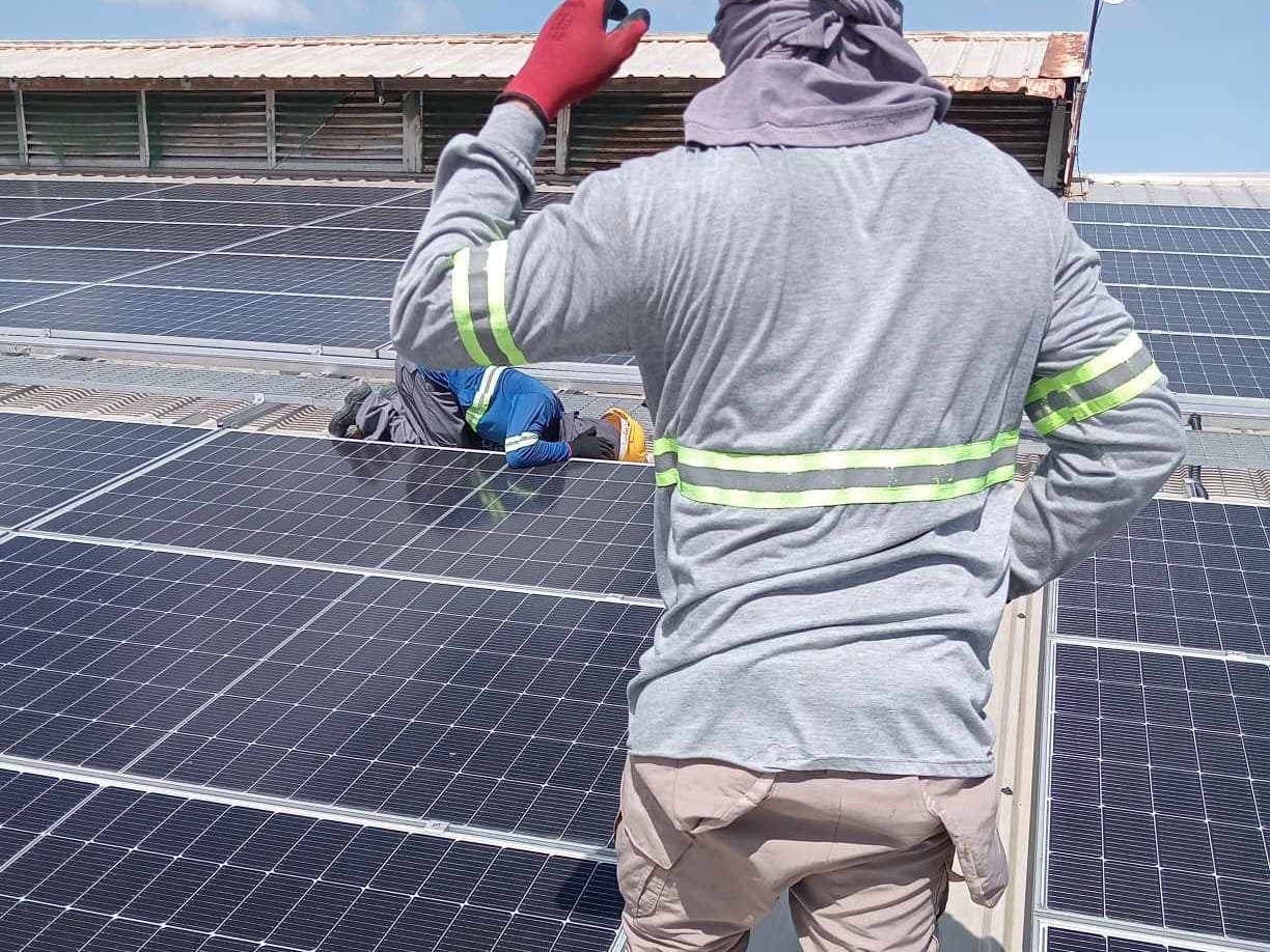 Manufacturing facility · Cabuyao, Laguna · 614.35 kWp — site photography